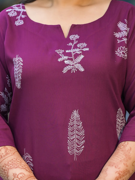 Women’s Maroon Rayon Floral Printed Top (Plus Size)