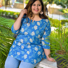 Women’s Turquoise Cotton Floral Printed Casual Top (Plus Size)