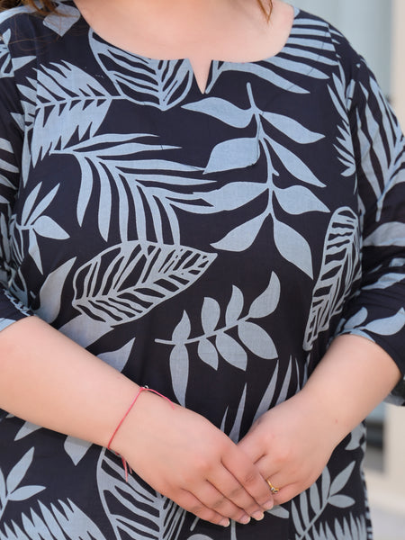 Women’s Black Cotton Leaf-Print Casual Top (Plus Size)