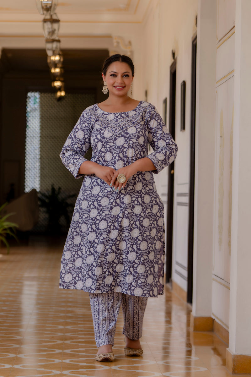 Purple Cotton Printed Kurta Pant Dupatta Set (Plus Size)
