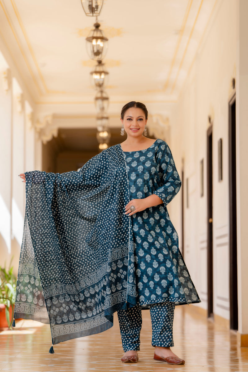 Blue Cotton Printed Kurta Pant Dupatta Set (Plus Size)