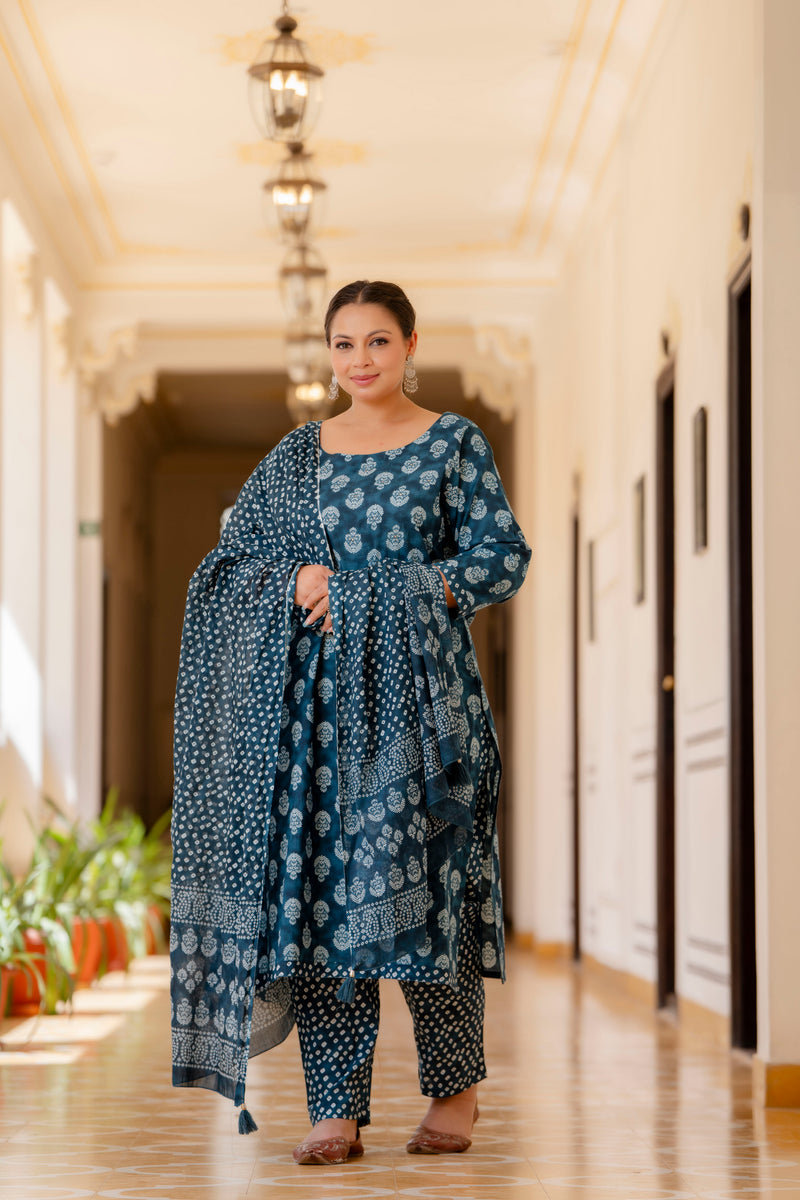 Blue Cotton Printed Kurta Pant Dupatta Set (Plus Size)
