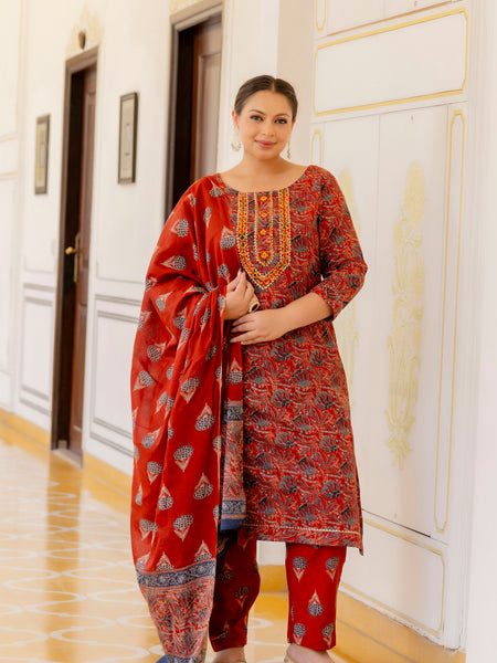 Red Printed Cotton Kurta Pant Dupatta Set for Women (Plus Size)