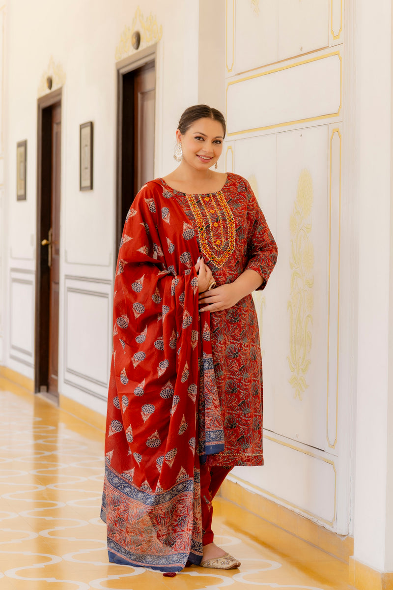 Red Printed Cotton Kurta Pant Dupatta Set for Women (Plus Size)