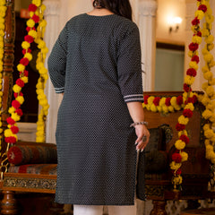 Cotton Printed Black Calf-Length Kurti with Three Quarter Sleeves (Plus Size)