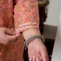 Cotton Printed Gajari Calf-Length Kurti with Three Quarter Sleeves (Plus Size)