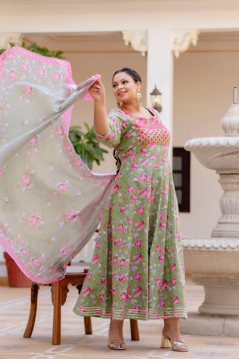 Elegant Mehndi Green Cotton Embroidered Anarkali With Dupatta Set (Plus Size)