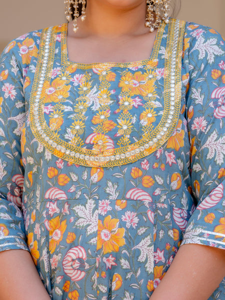 Elegant Grey Cotton Embroidered Anarkali With Dupatta Set (Plus Size)