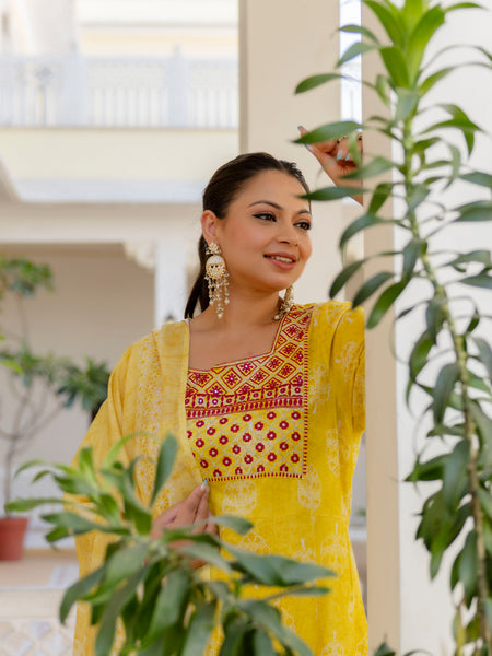 Elegant Yellow Cotton Embroidered Anarkali With Dupatta Set (Plus Size)