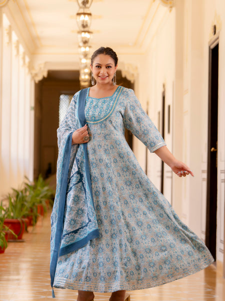 Elegant Light Grey Cotton Embroidered Anarkali With Dupatta Set (Plus Size)