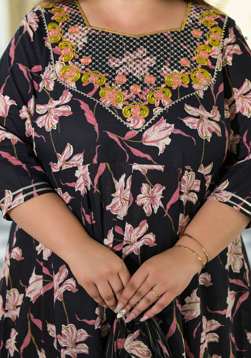 Black Cotton Embroidered Anarkali With Dupatta Set (Plus Size)