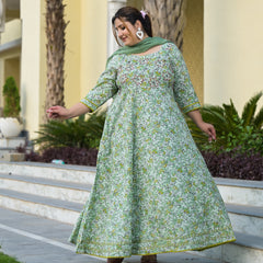 Elegant Green Cotton Embroidered Anarkali With Dupatta Set (Plus Size)