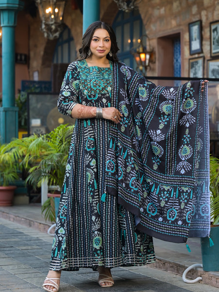 Cotton Embroidered Anarkali With Dupatta Set | Three-Quarter Sleeves (Plus Size)