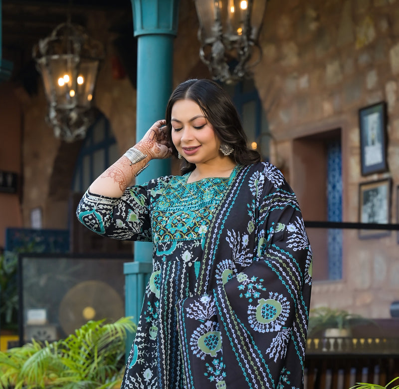 Cotton Embroidered Anarkali With Dupatta Set | Three-Quarter Sleeves (Plus Size)