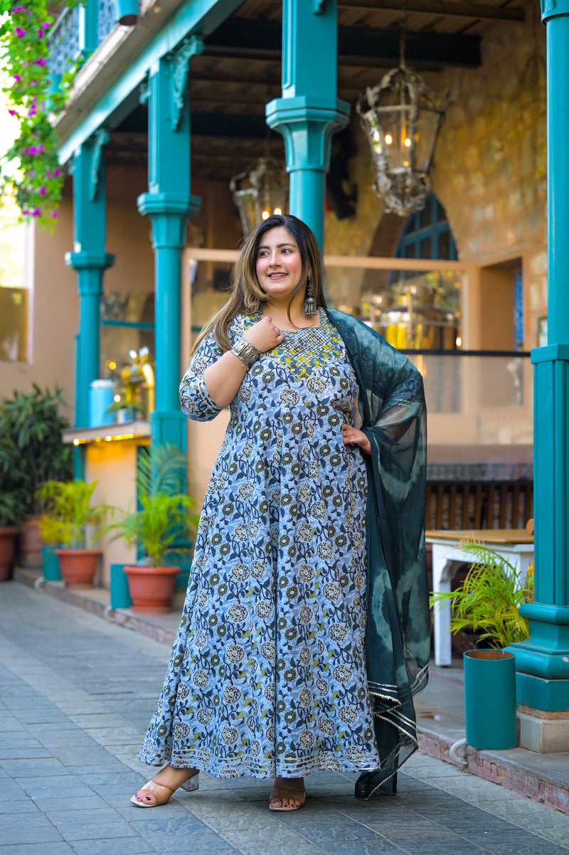 Cotton Embroidered Anarkali With Dupatta Set | Three-Quarter Sleeves (Plus Size)