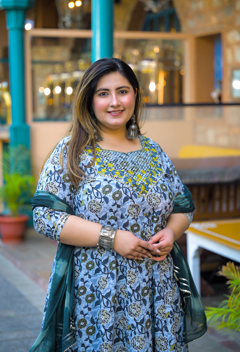 Cotton Embroidered Anarkali With Dupatta Set | Three-Quarter Sleeves (Plus Size)