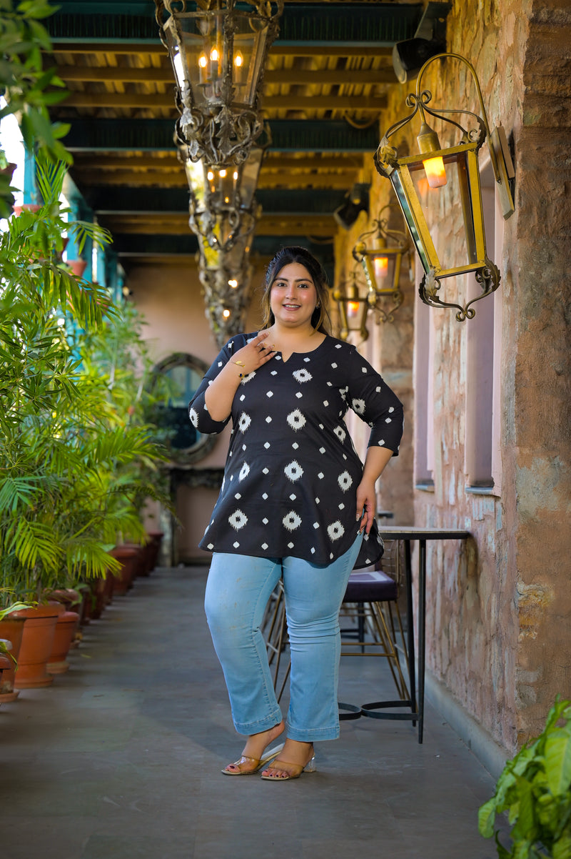 Black Printed Cotton Top with Round Neck & Three-Quarter Sleeves (Plus Size)