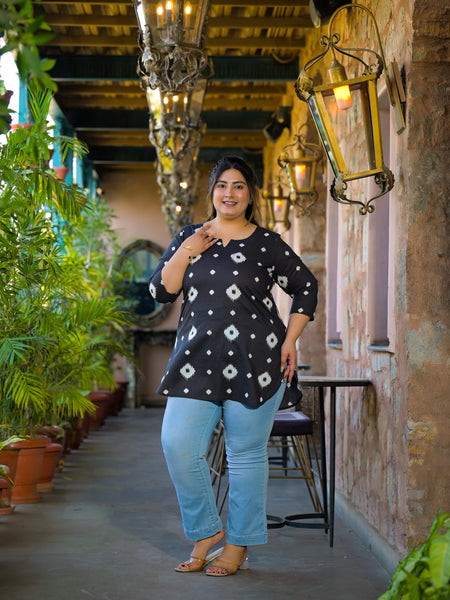 Black Printed Cotton Top with Round Neck & Three-Quarter Sleeves (Plus Size)