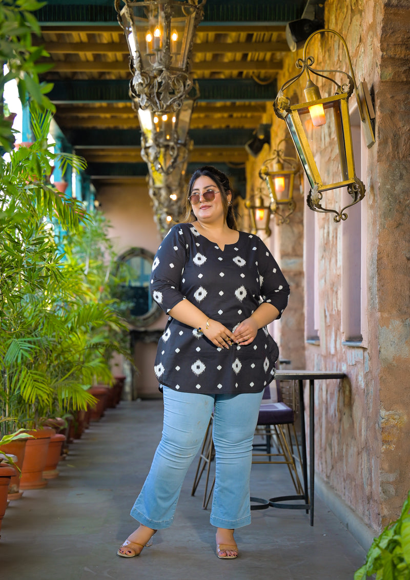 Black Printed Cotton Top with Round Neck & Three-Quarter Sleeves (Plus Size)