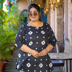 Black Printed Cotton Top with Round Neck & Three-Quarter Sleeves (Plus Size)
