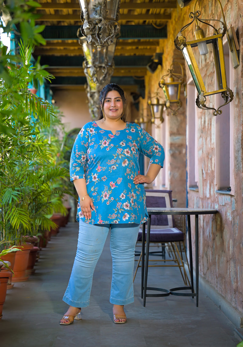 Teal Printed Cotton Top with Round Neck & Three-Quarter Sleeves (Plus Size)