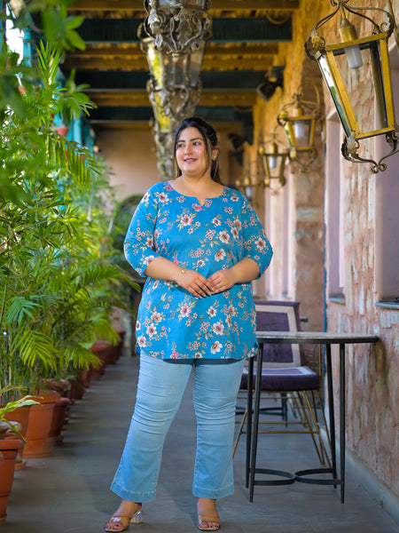 Teal Printed Cotton Top with Round Neck & Three-Quarter Sleeves (Plus Size)