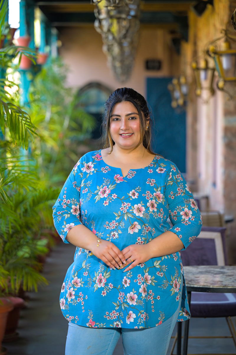 Teal Printed Cotton Top with Round Neck & Three-Quarter Sleeves (Plus Size)