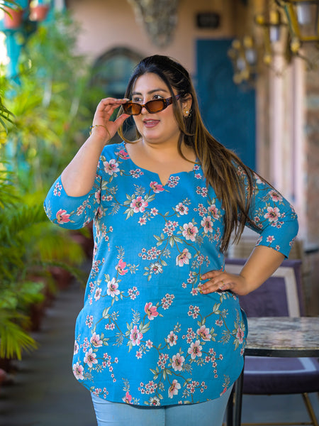 Teal Printed Cotton Top with Round Neck & Three-Quarter Sleeves (Plus Size)