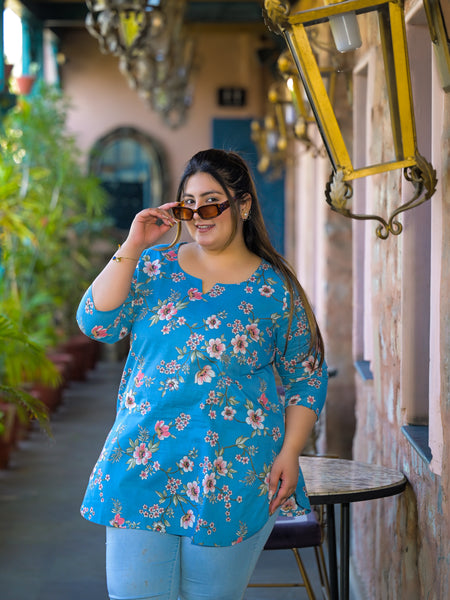 Teal Printed Cotton Top with Round Neck & Three-Quarter Sleeves (Plus Size)