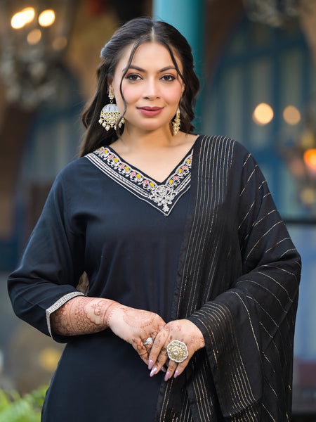 Black Printed Rayon Kurta Pant Dupatta Set for Women (Plus Size)