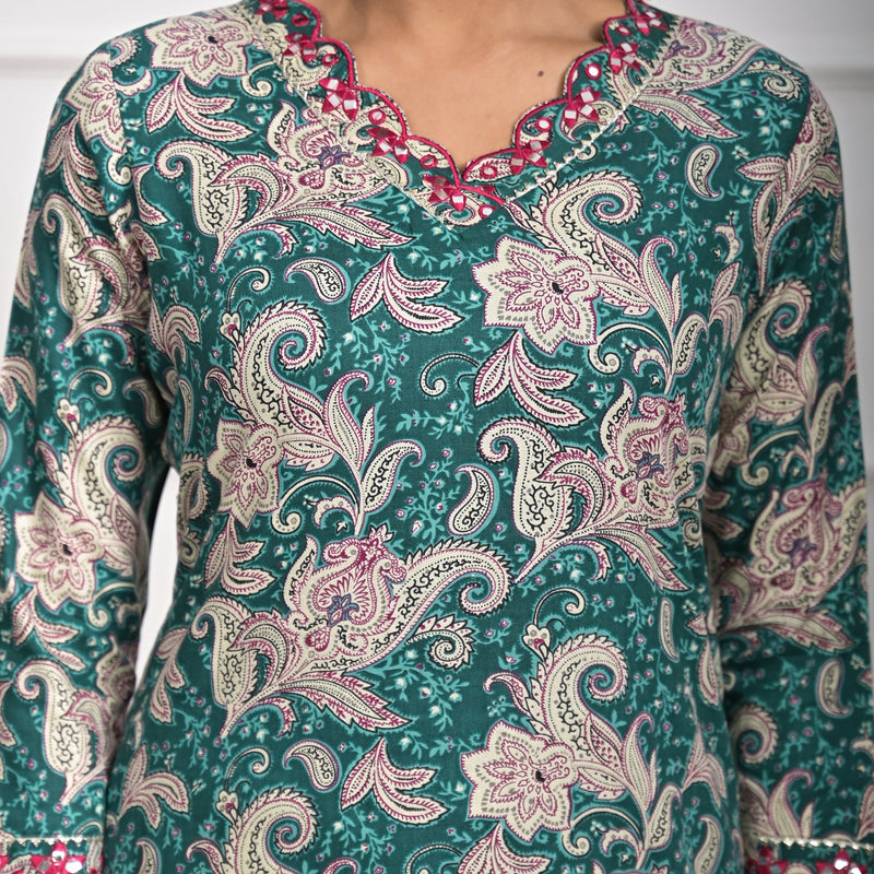 Stylish Rayon Green Kurta Pajama Set with Dupatta