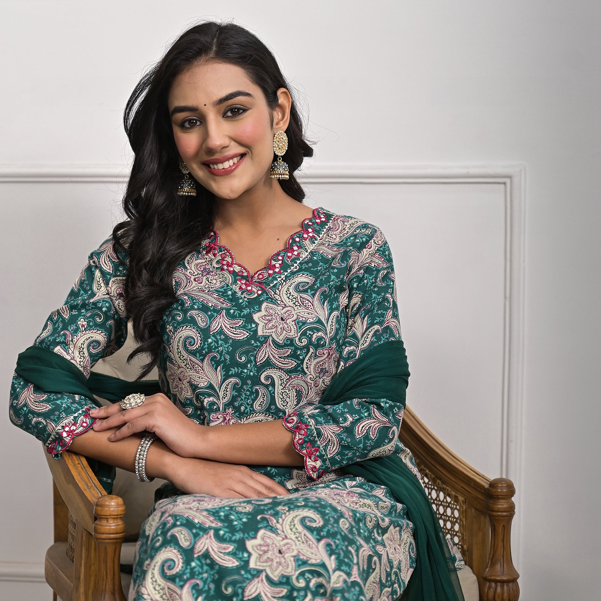 Stylish Rayon Green Kurta Pajama Set with Dupatta