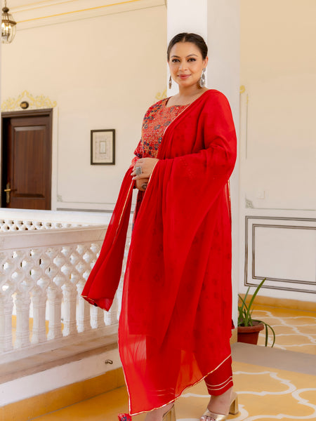 Red Printed Muslin Kurta Pant Dupatta Set for Women (Plus Size)