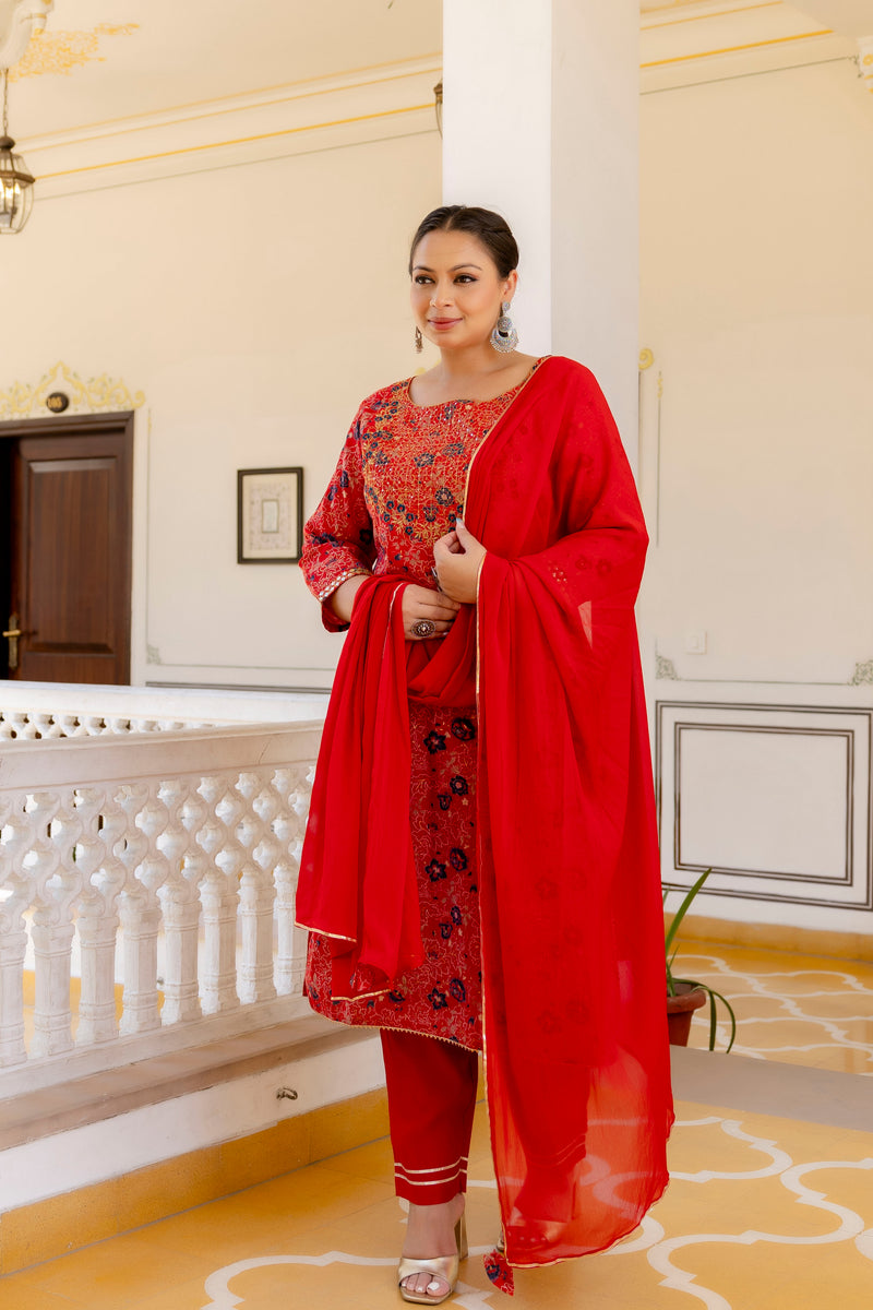 Red Printed Muslin Kurta Pant Dupatta Set for Women (Plus Size)