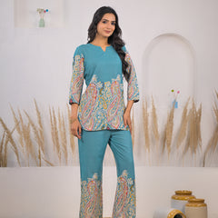 Turquoise Printed Rayon Kurti & Pant Co-ord Set Side