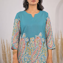 Turquoise Printed Rayon Kurti & Pant Co-ord Set Close View