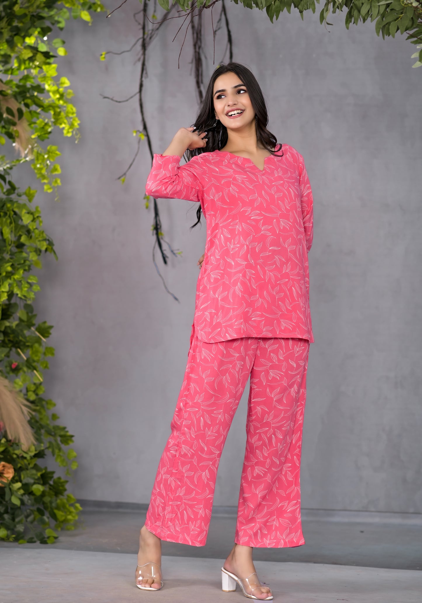 Blissful Leafy Gajari Lounge Wear