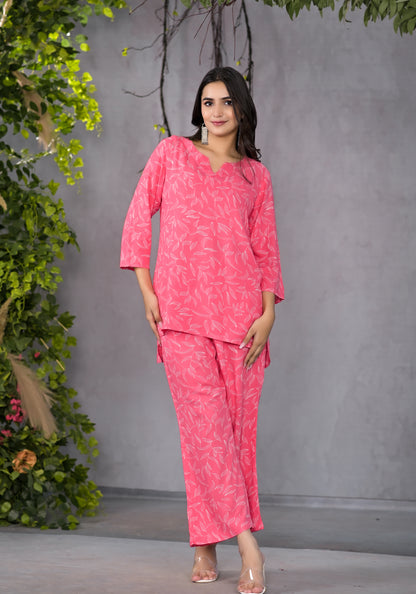 Blissful Leafy Gajari Lounge Wear