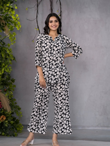 Monochrome Black & White Lounge Wear