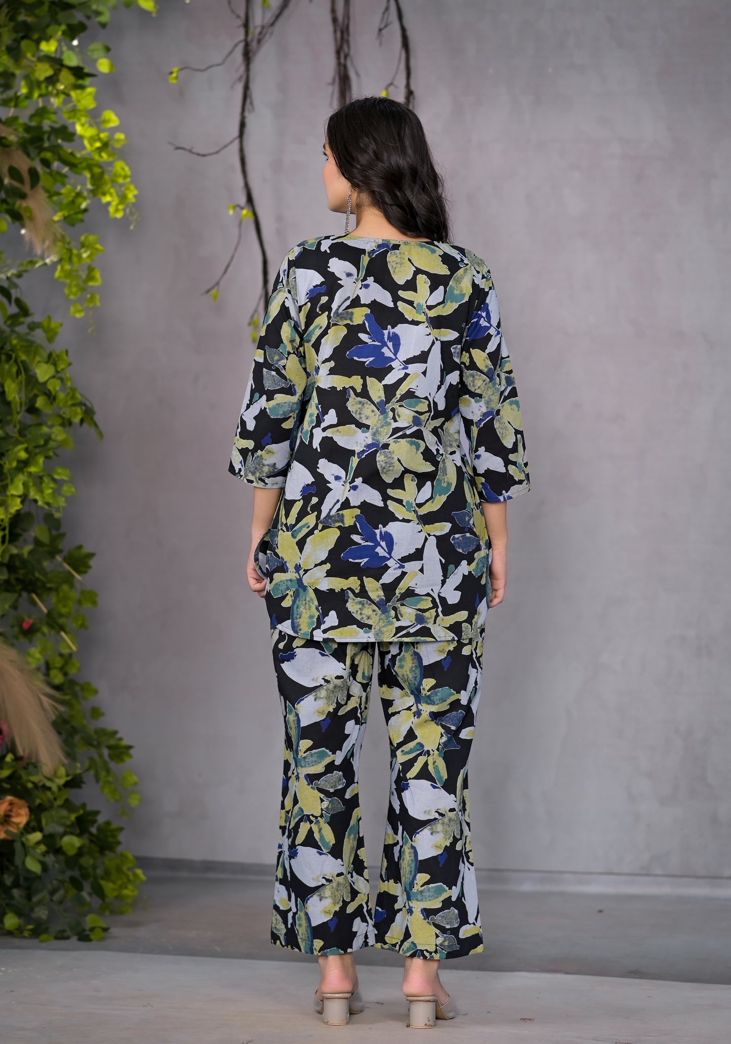 Garden Bloom Black Lounge Wear