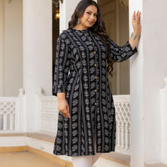 Rayon Printed Black Calf-Length Kurti with Three Quarter Sleeves (Plus Size)