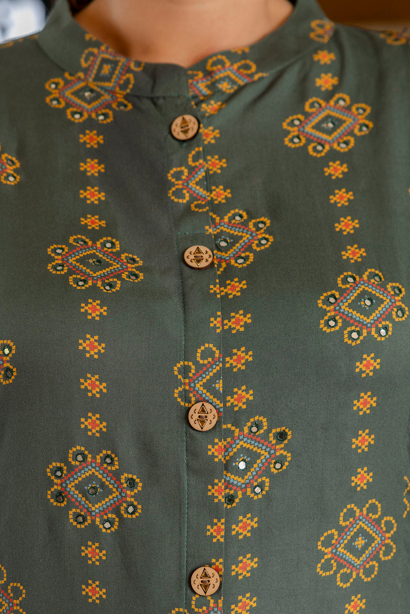 Rayon Printed Green Calf-Length Kurti with Three Quarter Sleeves (Plus Size)