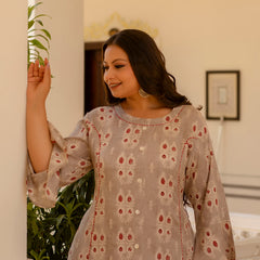 Rayon Printed Beige Calf-Length Kurti with Three Quarter Sleeves (Plus Size)