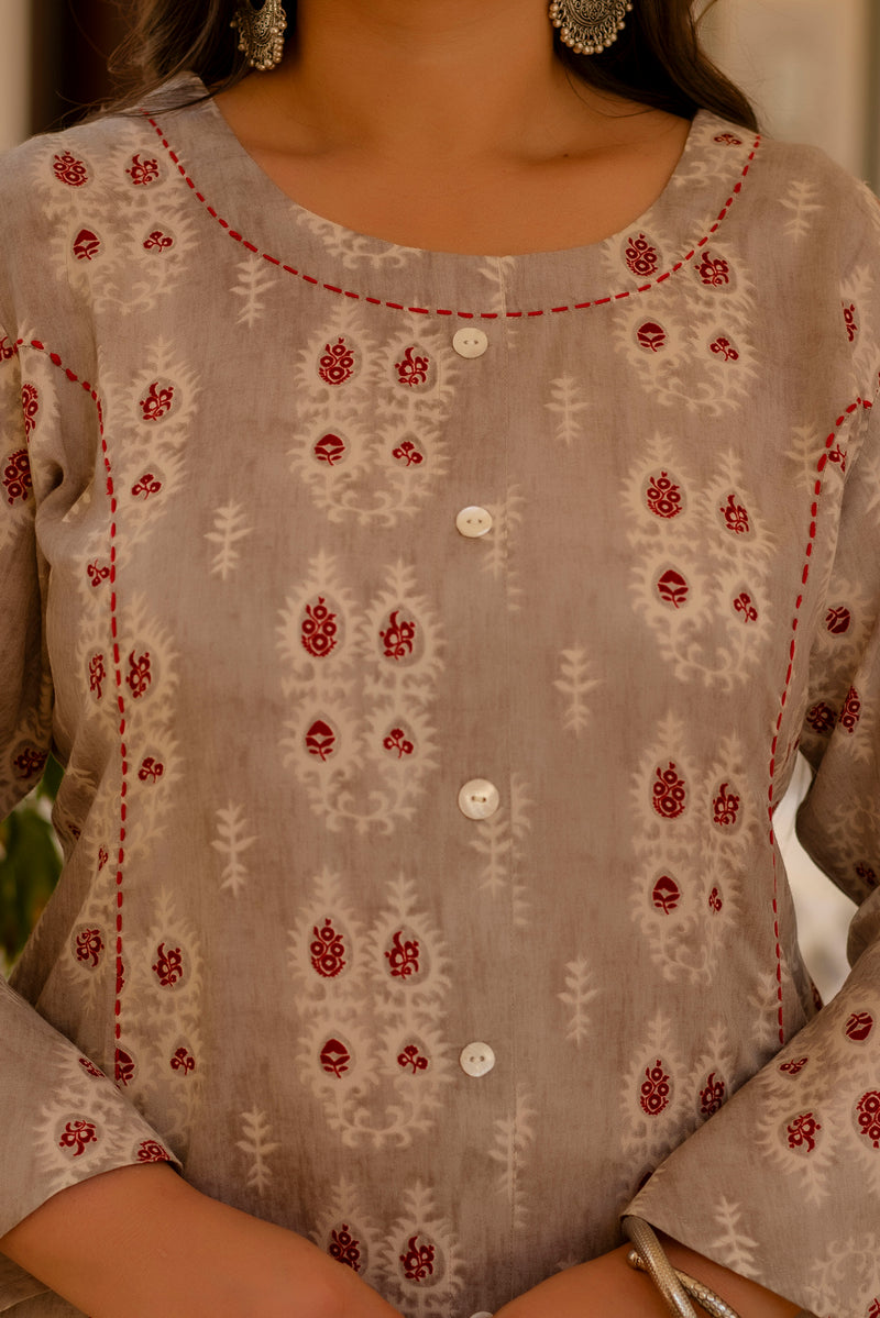 Rayon Printed Beige Calf-Length Kurti with Three Quarter Sleeves (Plus Size)