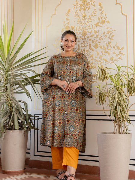 Rayon Printed Green Calf-Length Kurti with Three Quarter Sleeves (Plus Size)
