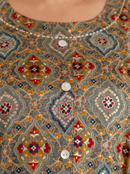 Rayon Printed Green Calf-Length Kurti with Three Quarter Sleeves (Plus Size)