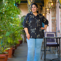 Women Black Cotton Printed Short Top with Collar Neck (Plus Size)