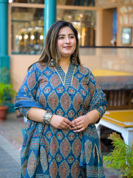 Blue Printed Cotton Kurta Pant Dupatta Set for Women (Plus Size)