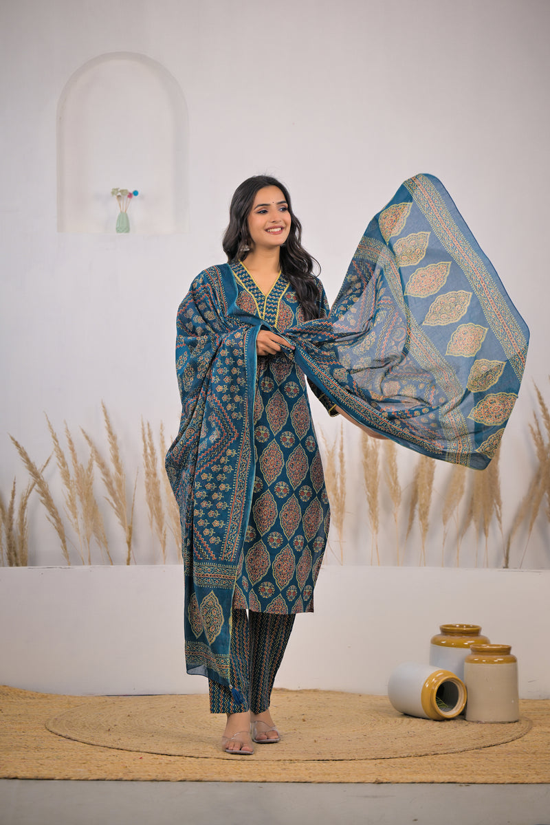 Ethnic kurta pant set for lady