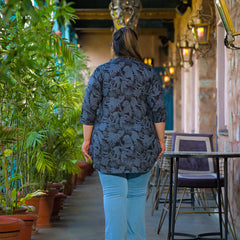 Women Blue Cotton Printed Short Top with Round Neck (Plus Size)